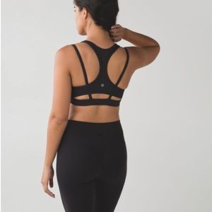 Sale! Lululemon Splendour Sports Bra, Black